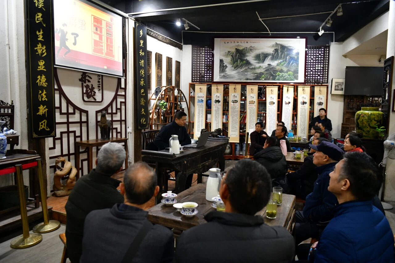 亚洲精品无码高潮喷水A片小说