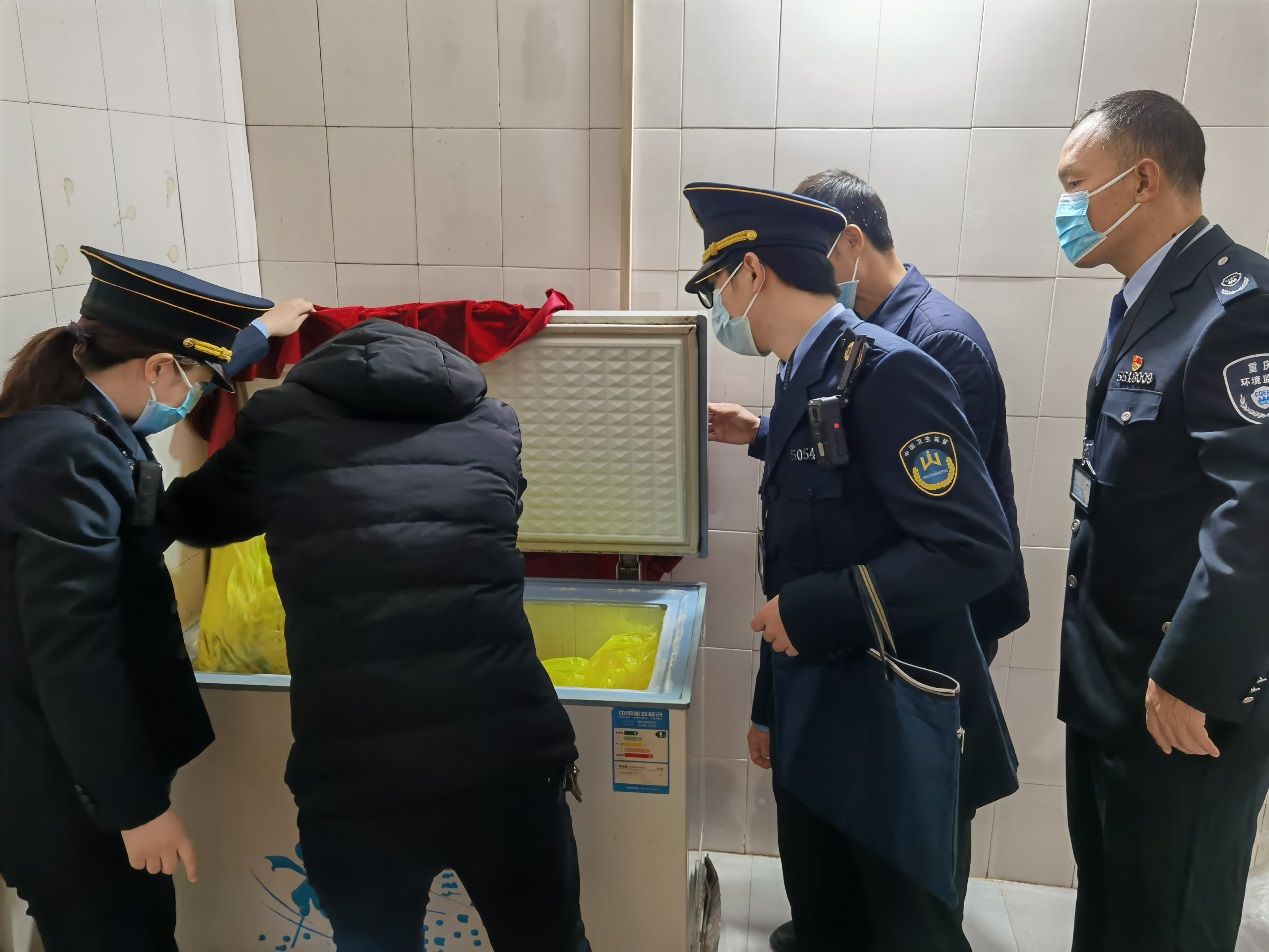 亚洲精品无码高潮喷水A片小说