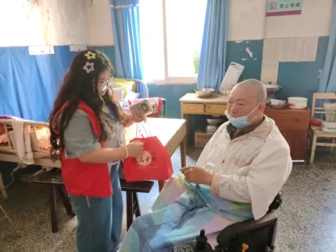 亚洲精品无码高潮喷水A片小说