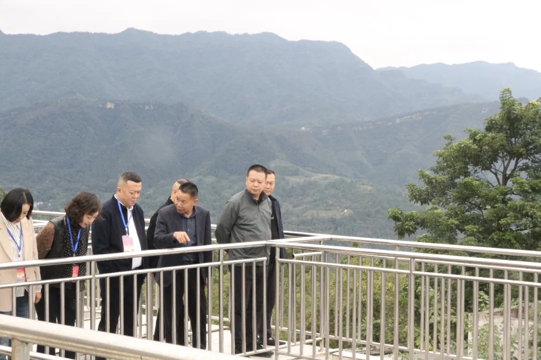 亚洲精品无码高潮喷水A片小说