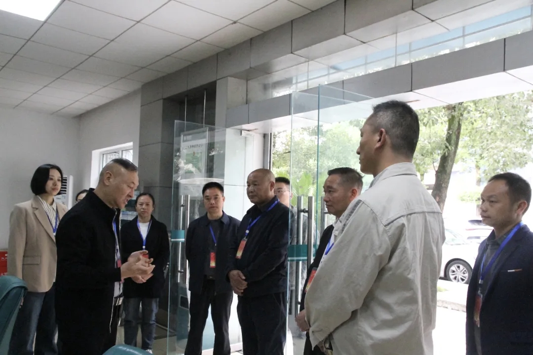 亚洲精品无码高潮喷水A片小说