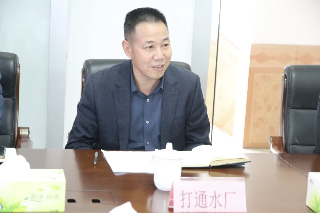 亚洲精品无码高潮喷水A片小说