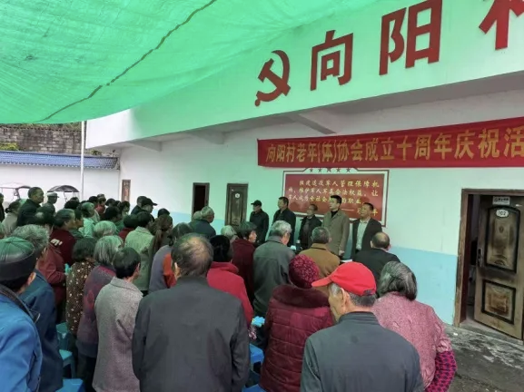 亚洲精品无码高潮喷水A片小说