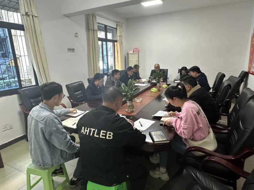 亚洲精品无码高潮喷水A片小说