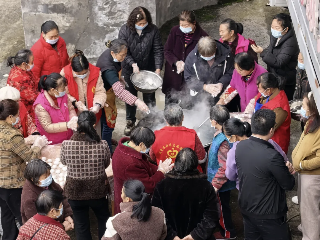 亚洲精品无码高潮喷水A片小说