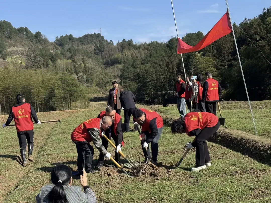 亚洲精品无码高潮喷水A片小说
