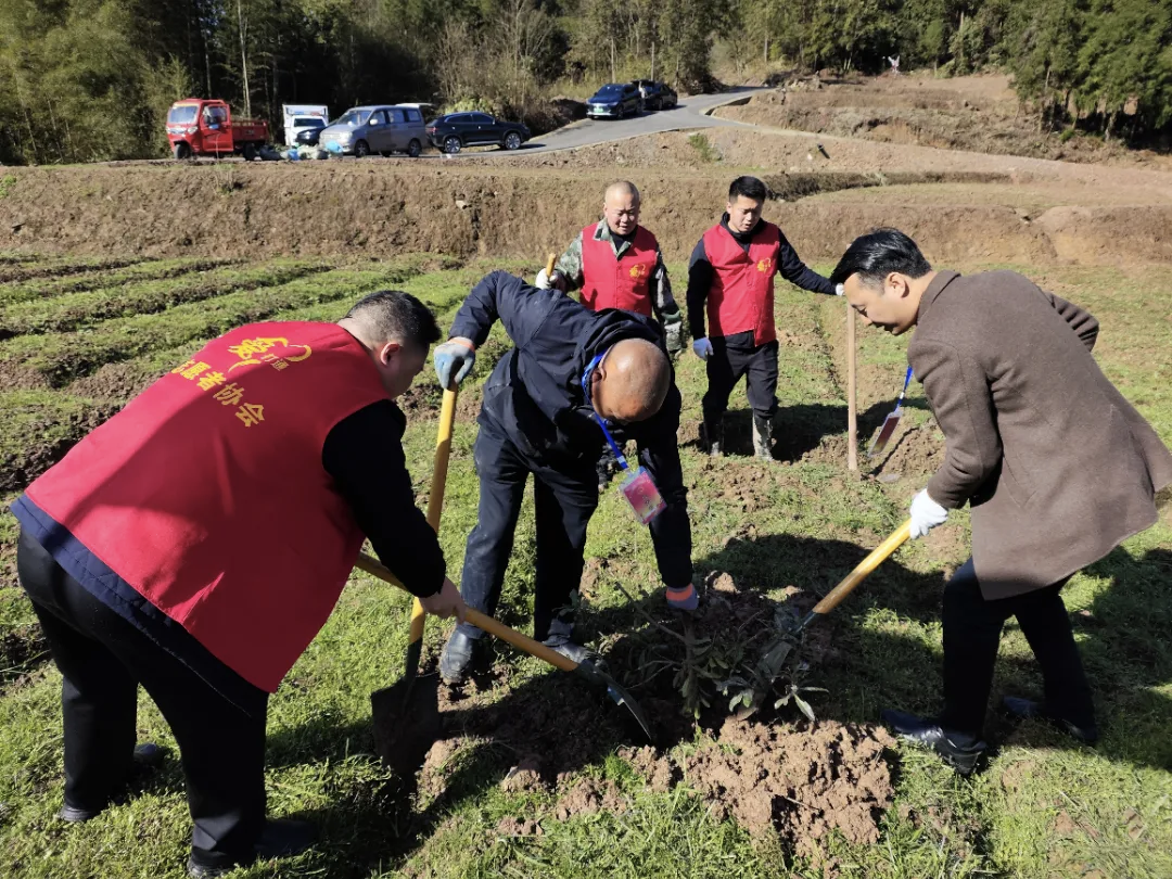 亚洲精品无码高潮喷水A片小说