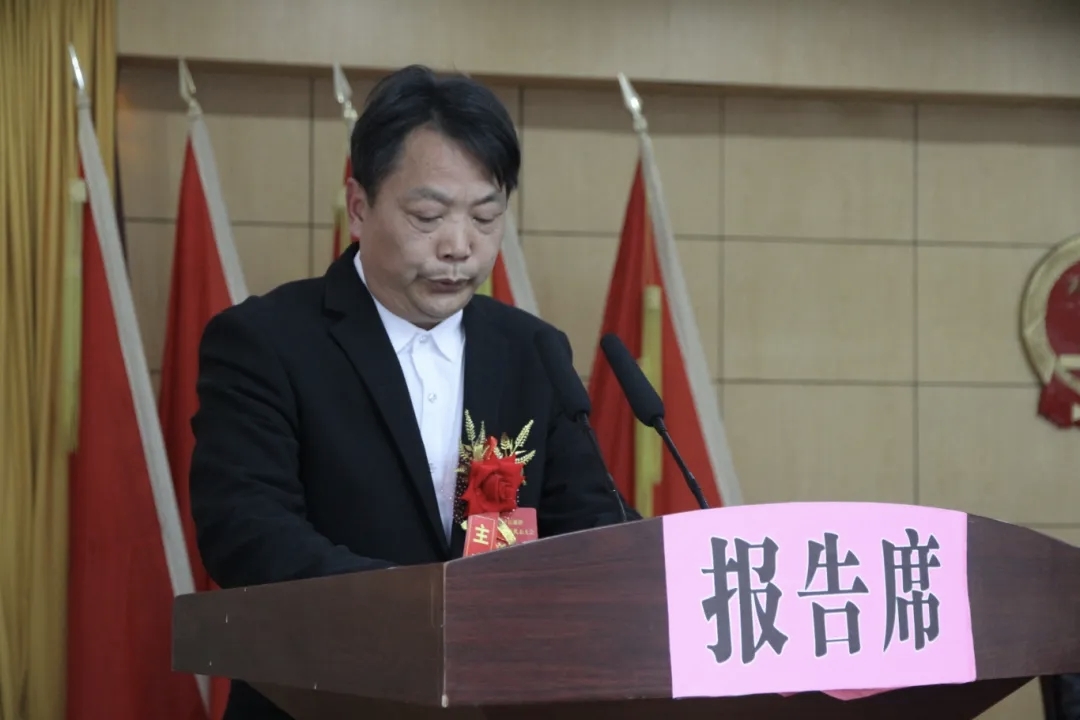 5.jpg 亚洲精品无码高潮喷水A片小说