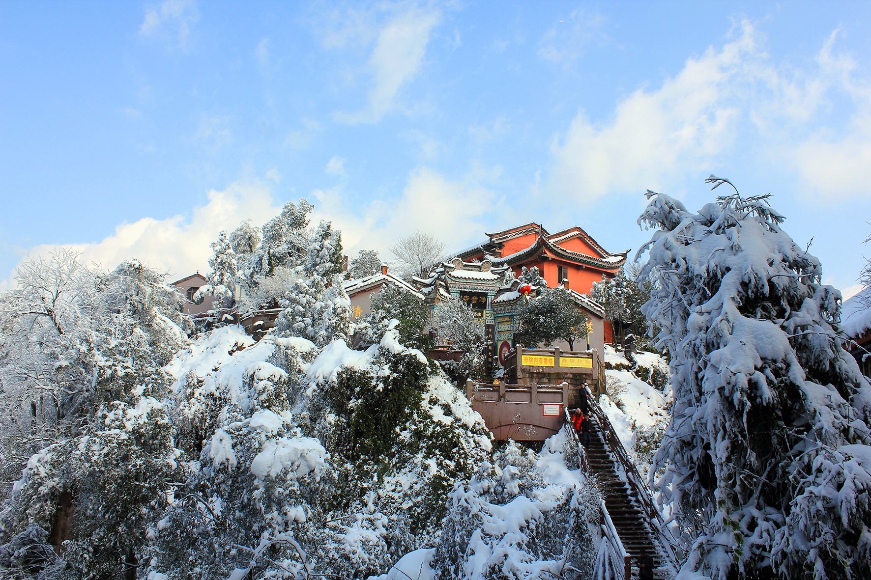 亚洲精品无码高潮喷水A片小说