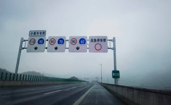 亚洲精品无码高潮喷水A片小说
