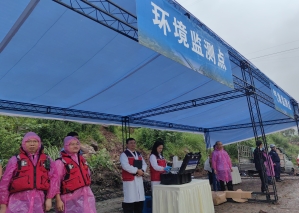 亚洲精品无码高潮喷水A片小说