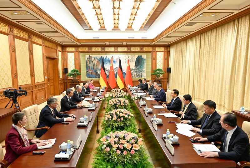 亚洲精品无码高潮喷水A片小说