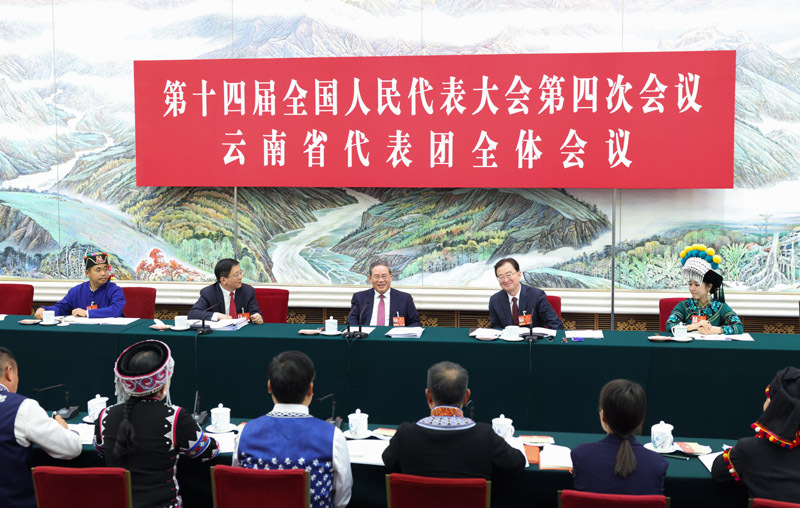 亚洲精品无码高潮喷水A片小说