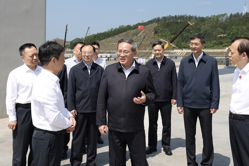 2.jpg 亚洲精品无码高潮喷水A片小说